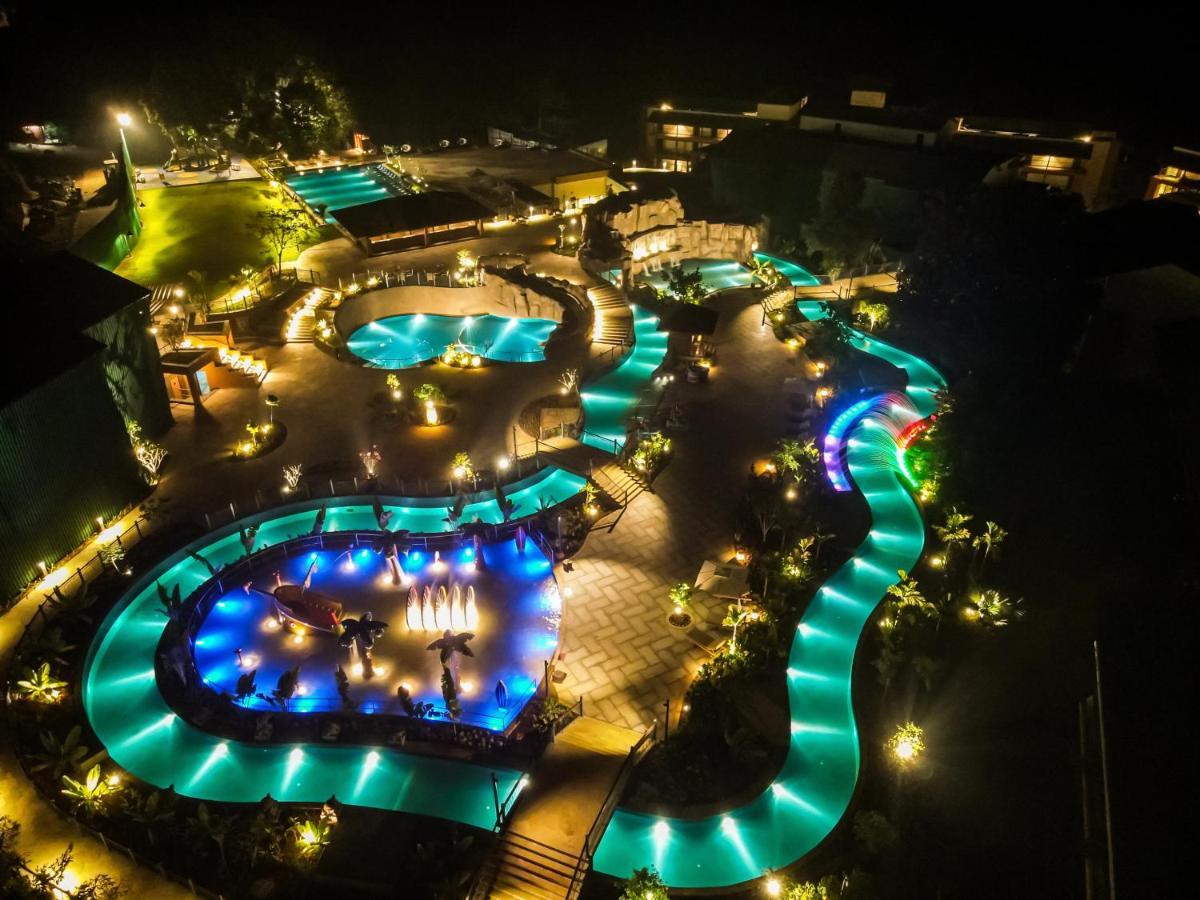 Club Mahindra Assonora Hotel Kültér fotó